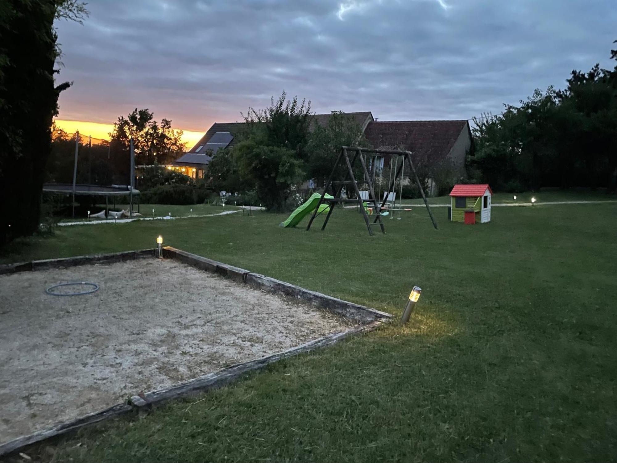 Gites Oasis Du Lot Payrac Exterior foto